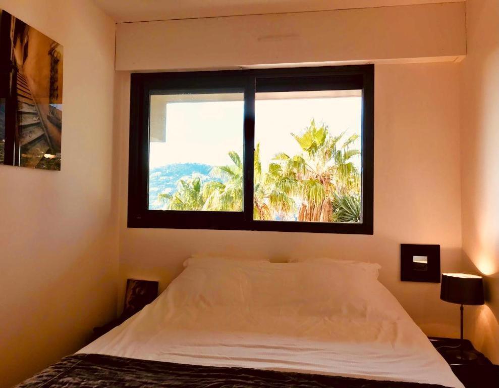 Villa Hirondelles 35 Cavalaire-sur-Mer Exteriör bild